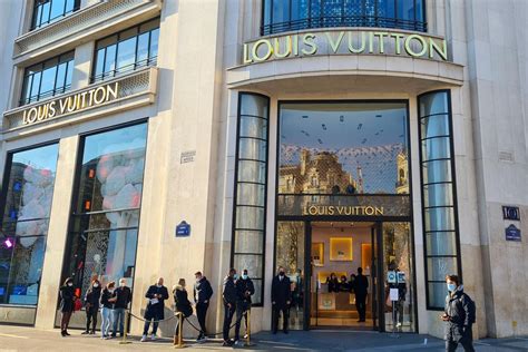 louis vuitton franchise cost